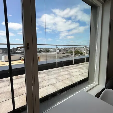 דירה Eyre Square Self Catering *