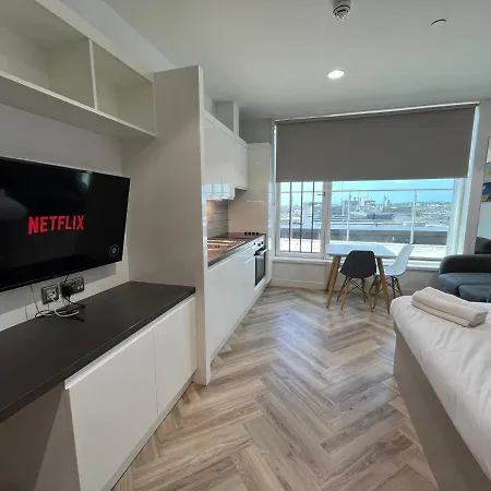 Apartment Eyre Square Self Catering *