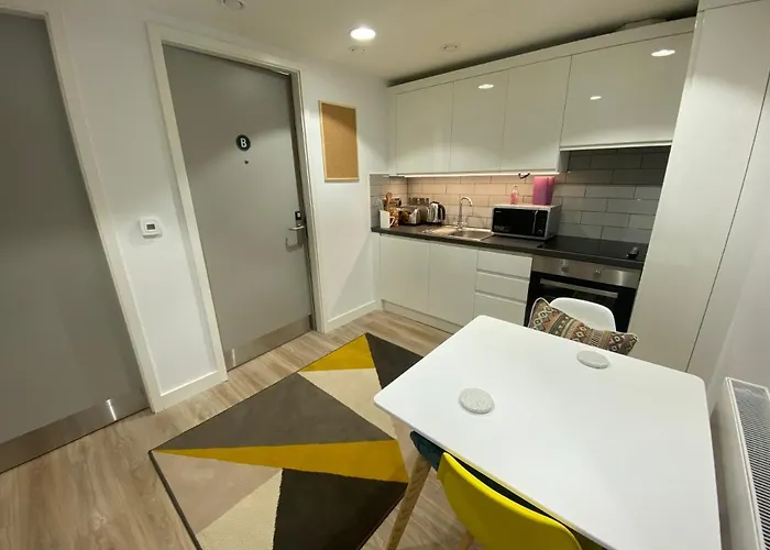 Eyre Square Self Catering