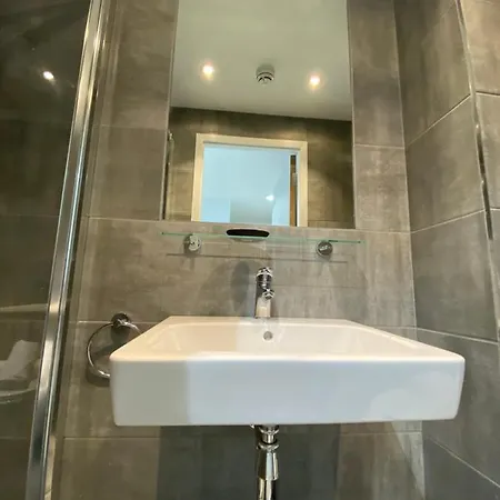 Eyre Square Self Catering Apartman Galway